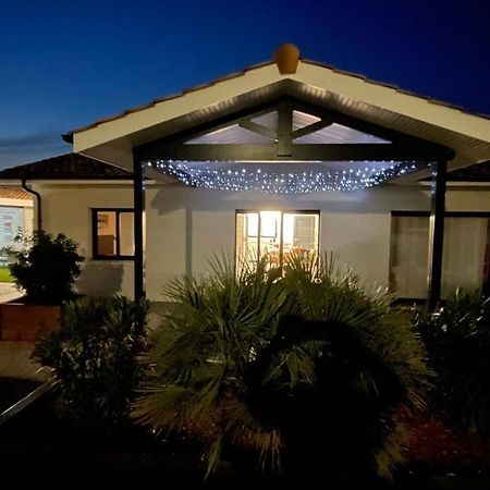 Villa Moderne Avec Spa A Montalivet Vensac Экстерьер фото
